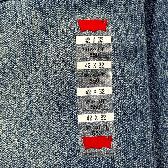 NWT Levi’s 550 Relaxed Fit Jeans Size 42 X 32 - Picture 10 of 11